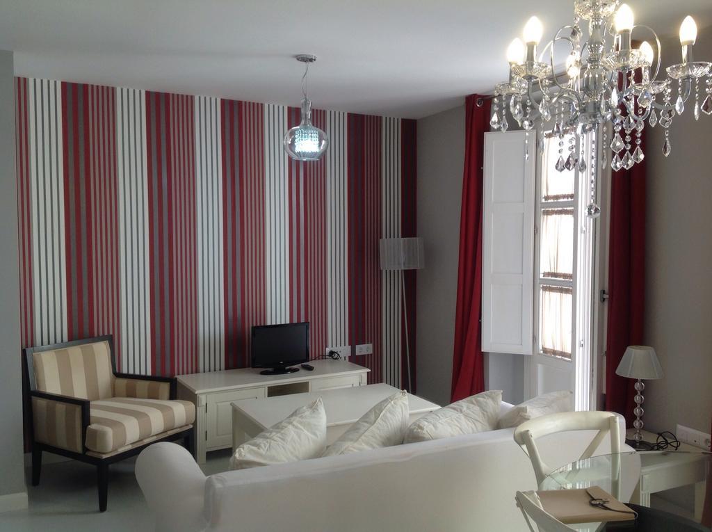 Apartamentos Columela Cádiz Szoba fotó