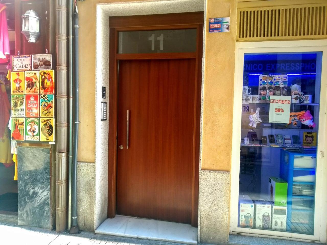 Apartamentos Columela Cádiz Kültér fotó